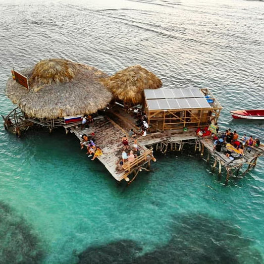 Floyd's Pelican Bar